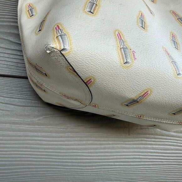 Coach City Tote Bag With Lipstick Print w/matching wallet - Picture 6 of 10